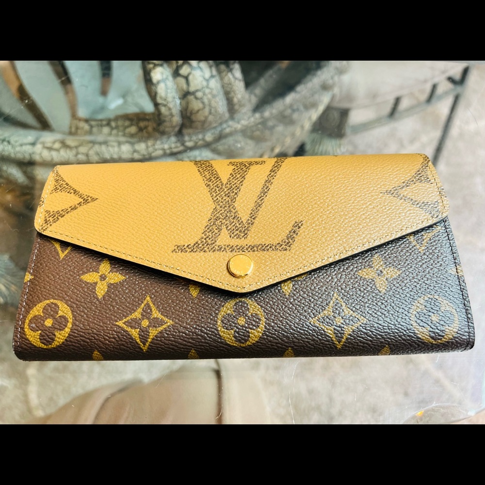 Sarah Louis Vuitton Wallet 💋